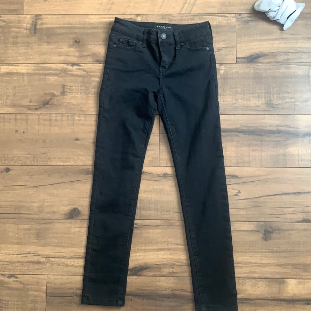 black skinny jeans